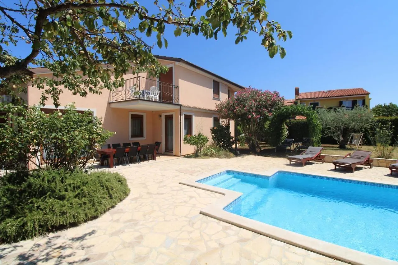 Vila Family Friendly House With A Swimming Pool Liznjan, Medulin - 20798 Prázdninový dům