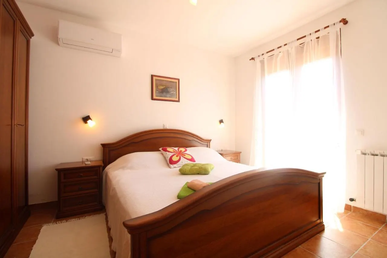 Vila Family Friendly House With A Swimming Pool Liznjan, Medulin - 20798